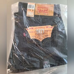 NIP Levi's 501 Button Fly Jeans 34/32